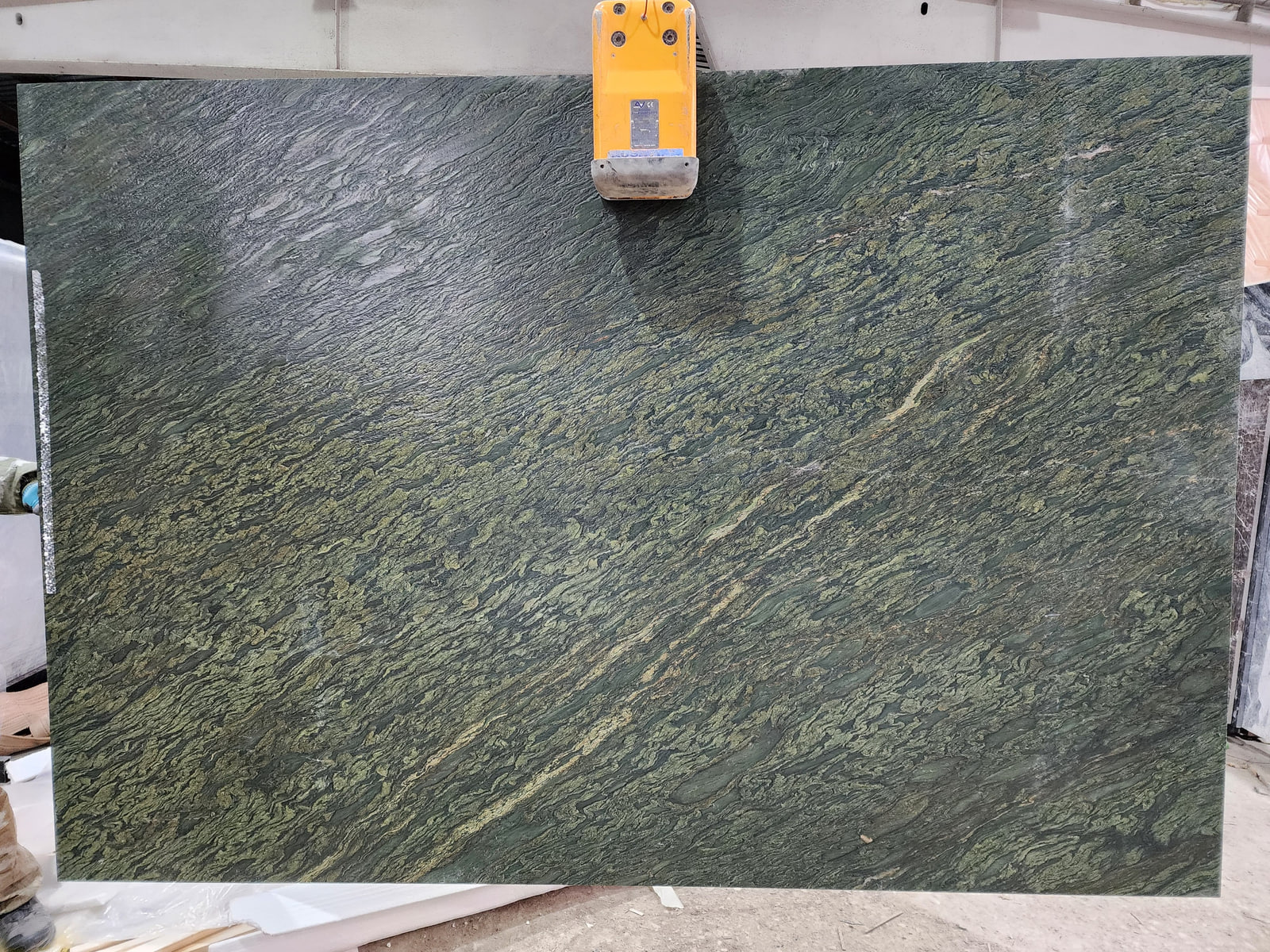 Гранит /Granite Picasso/(зеленый, фактурный) — фото 4