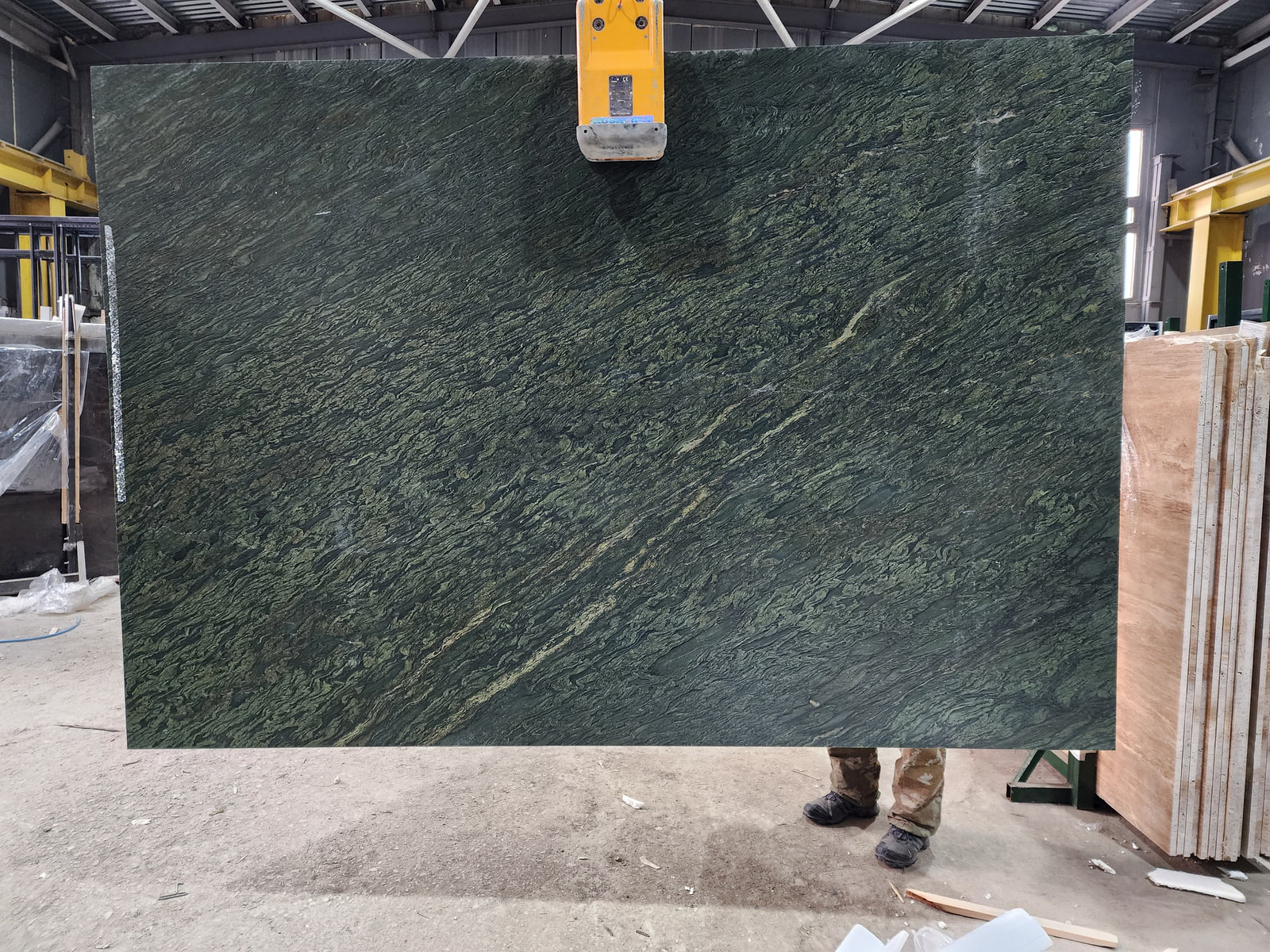 Гранит /Granite Picasso/(зеленый, фактурный) — фото 6