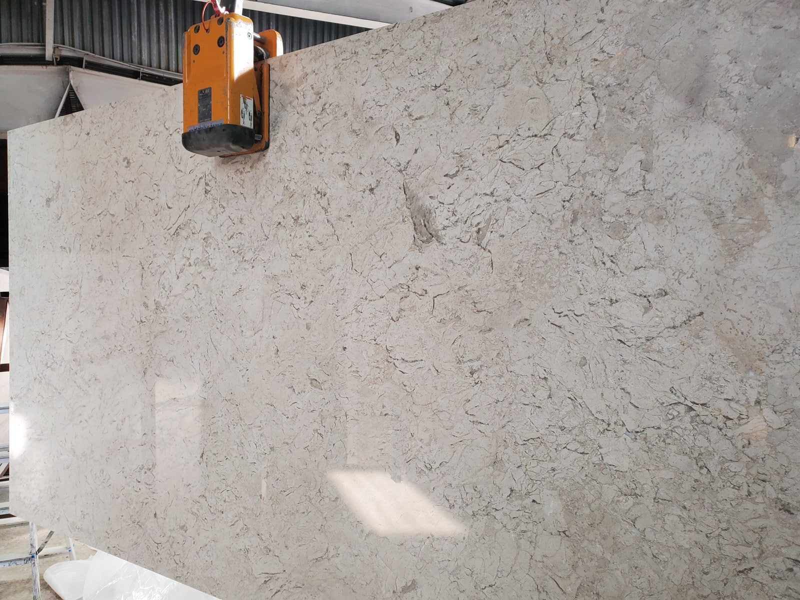 Мрамор Дипломат уайт 
/Diplomat White/
21022025 — фото 1