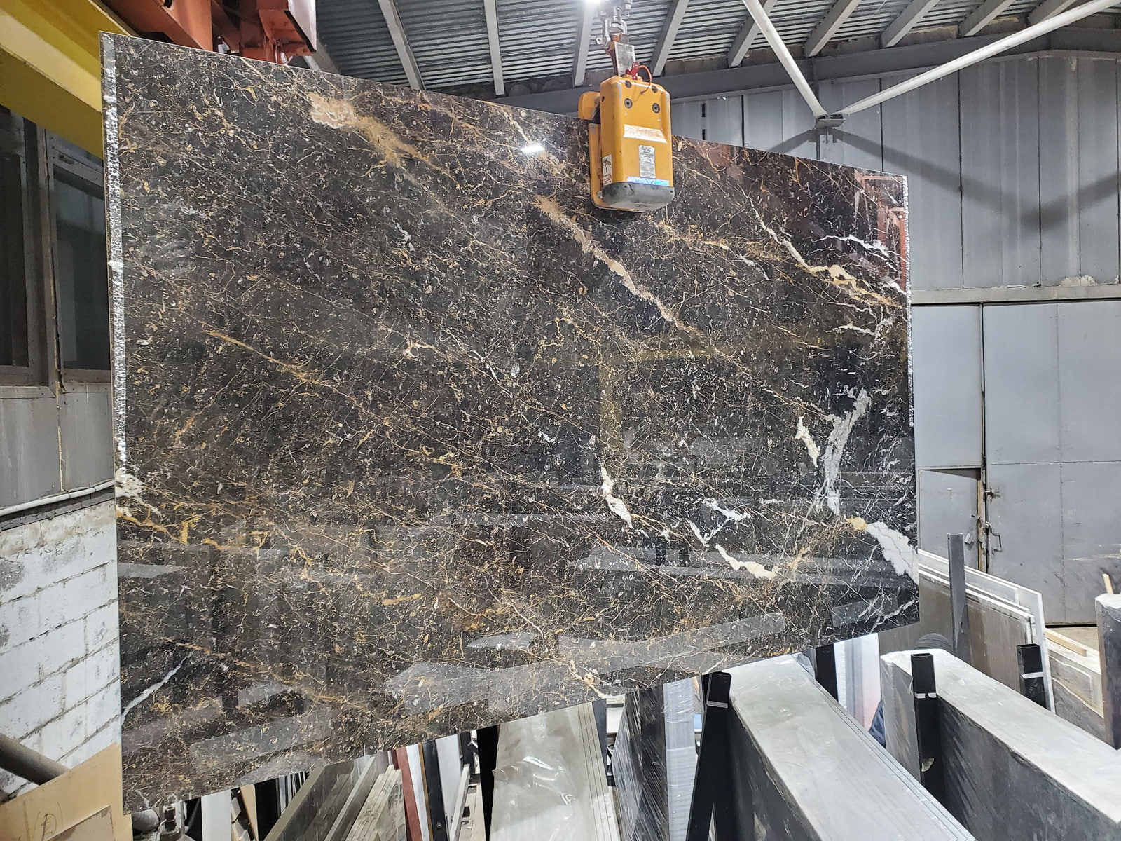 Мрамор Голдэн Блэк 
/Golden Black/ 
21022025 — фото 2