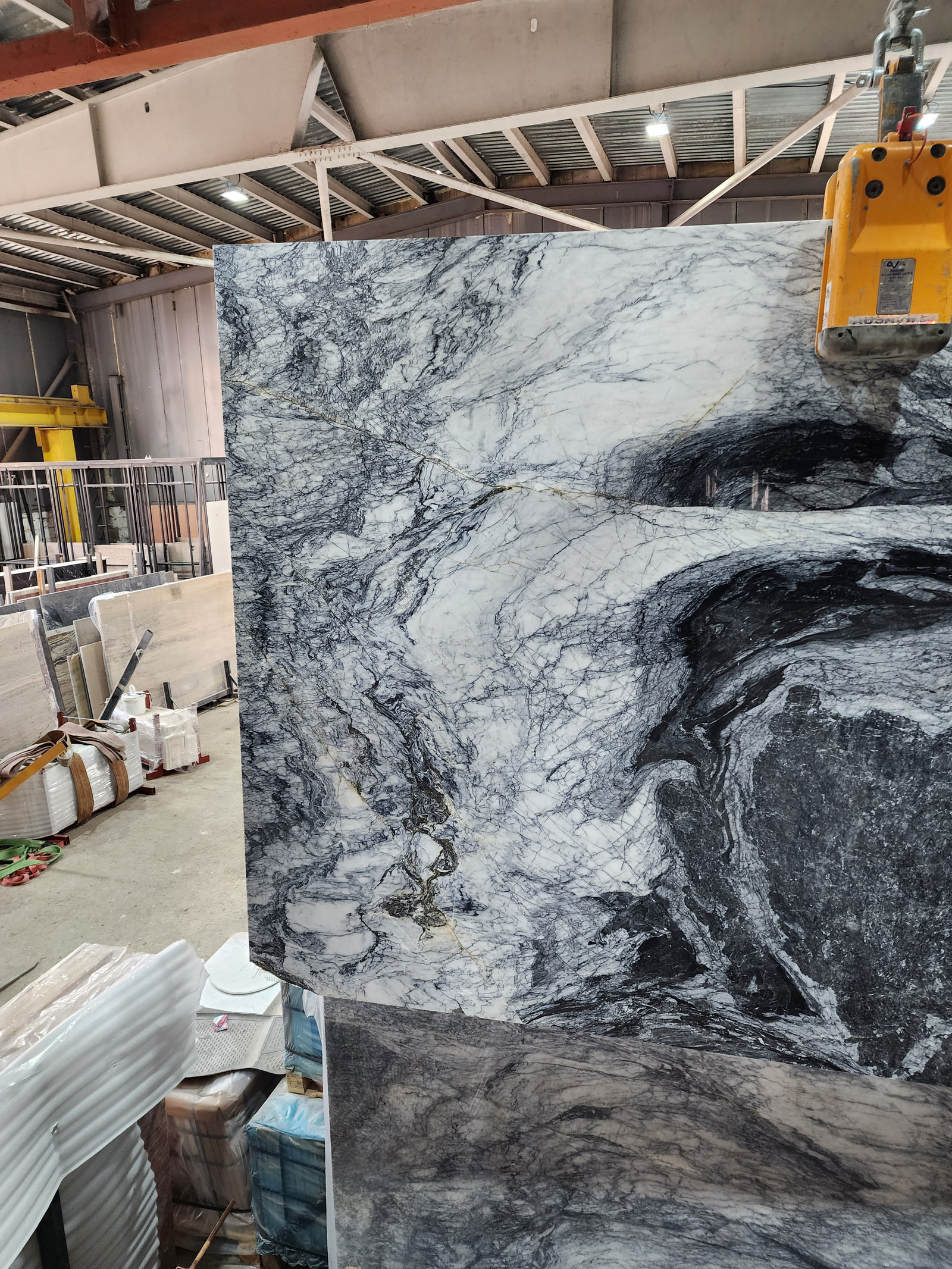 Мрамор Панда уайт 
/Panda white/
2102205 — фото 3