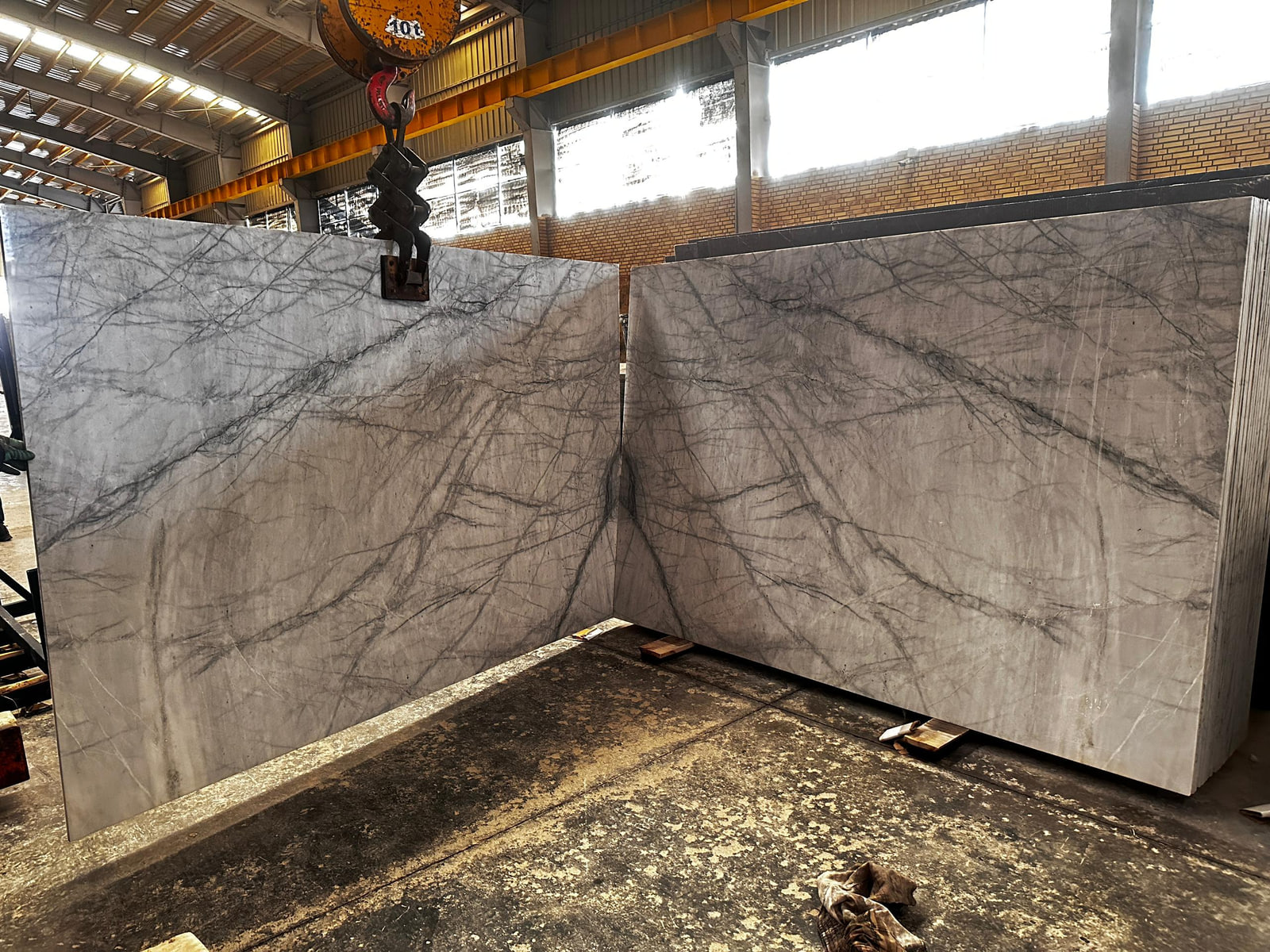 Мрамор Нейриз/ Neyriz/