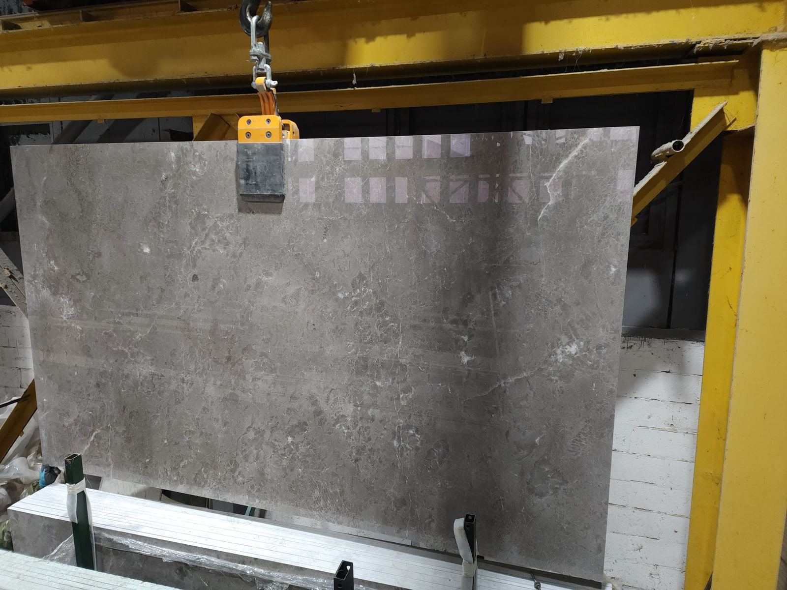 Мрамор Першиан Силк 
/Persian Silk/ — фото 6