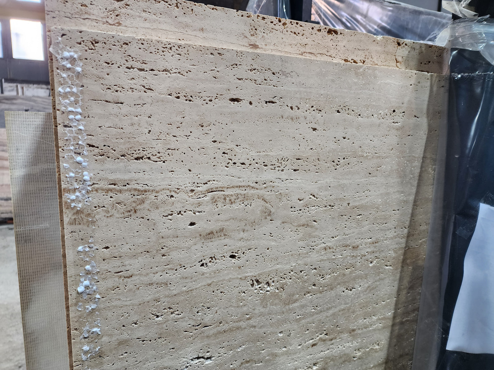 Травертин светлый кремовый
 /Travertine Cream/(незаполненный вейнкат) — фото 1